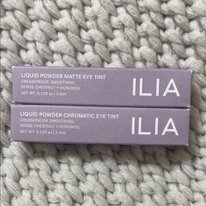 ILIA Liquid Powder Matte and Chromatic Eye Tint Duo - Cork and Hatch bundle